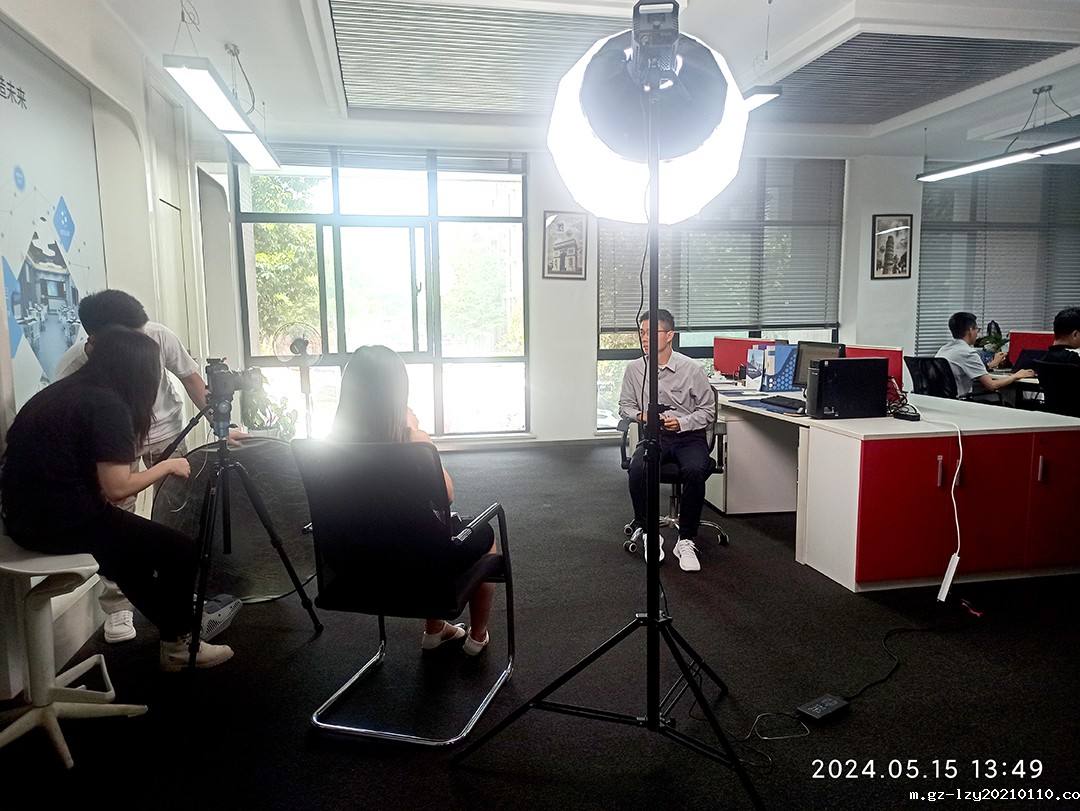 1715931034706725.jpg 1715931034706725.jpg